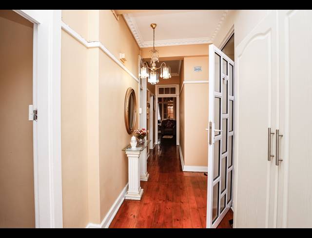 2 BEDROOM APARTMENT FOR SALE IN SOUTH BEACH